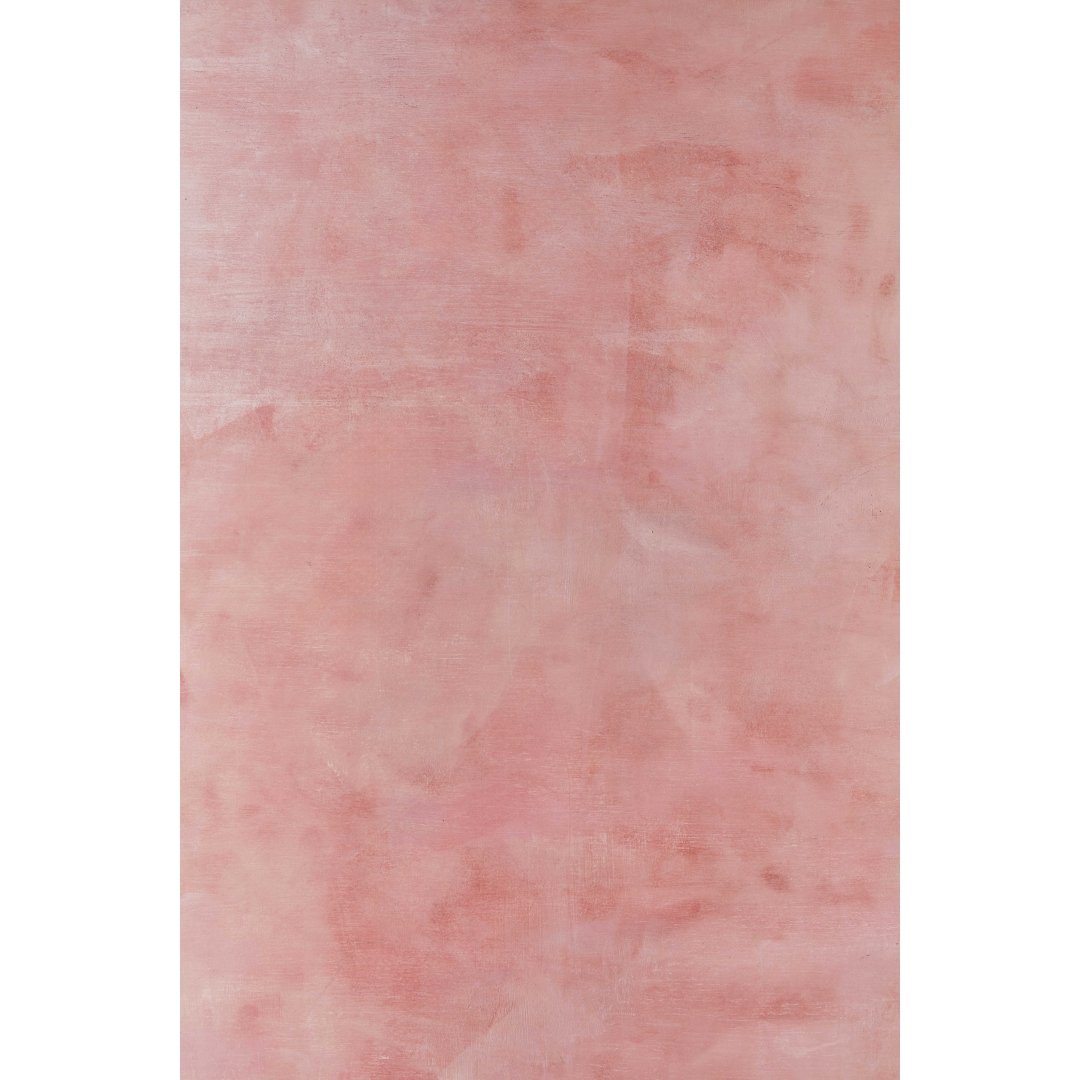 Fondo rosa coral texturizado con acabado mate y veladuras suaves en tono empolvado