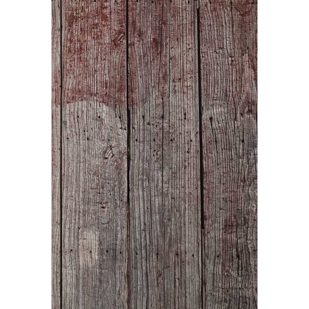 Fondo de madera envejecida con vetas marcadas, grietas y acabado rústico en tonos grisáceos y rojizos