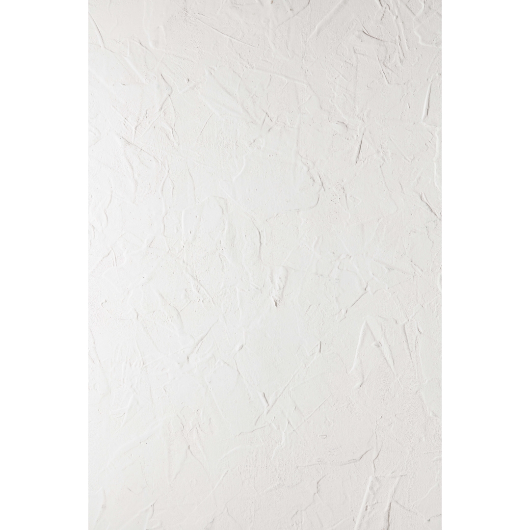 Fondo blanco cálido texturizado con relieve suave y acabado mate limpio